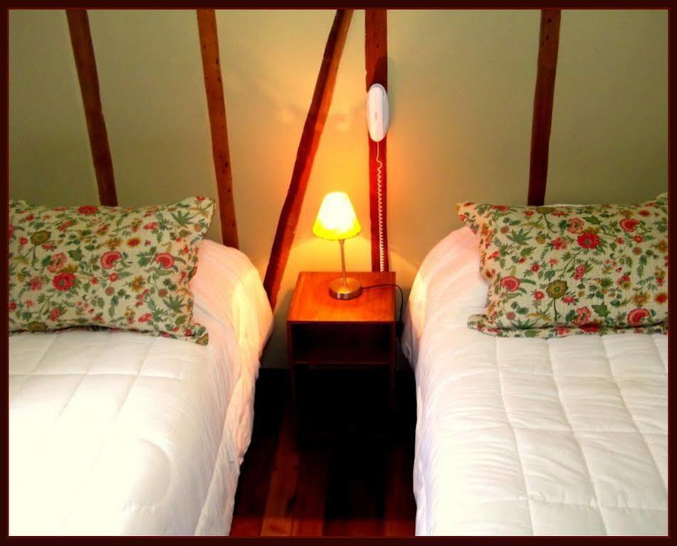 Hotel Reina Victoria Valparaíso Buitenkant foto